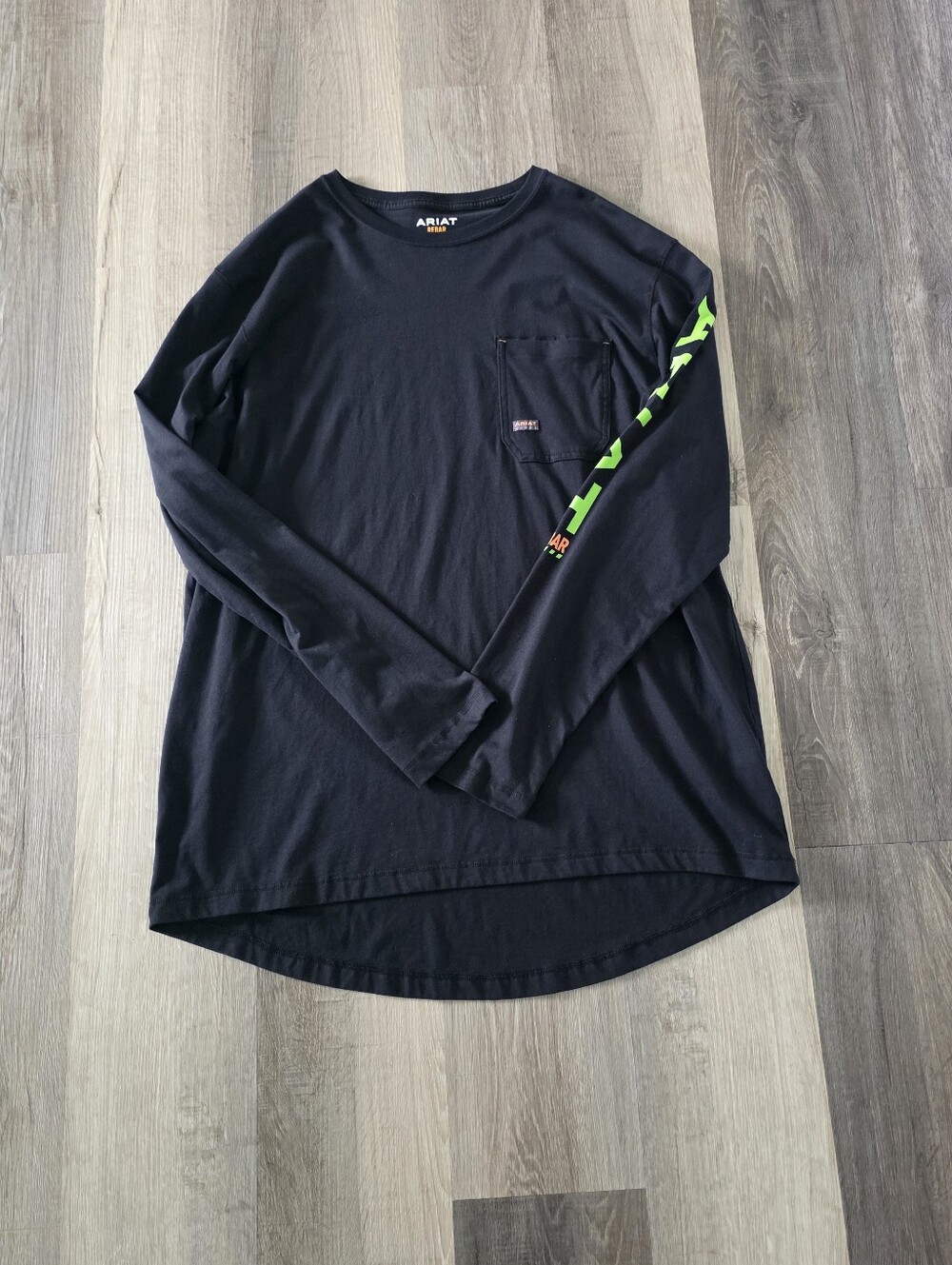 Ariat Men's Long-Sleeve BlackT-Shirt Size Size 2XL